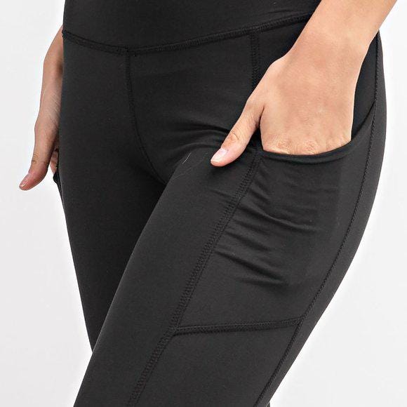 Womens Semi-Compression Capri Pocket Leggings